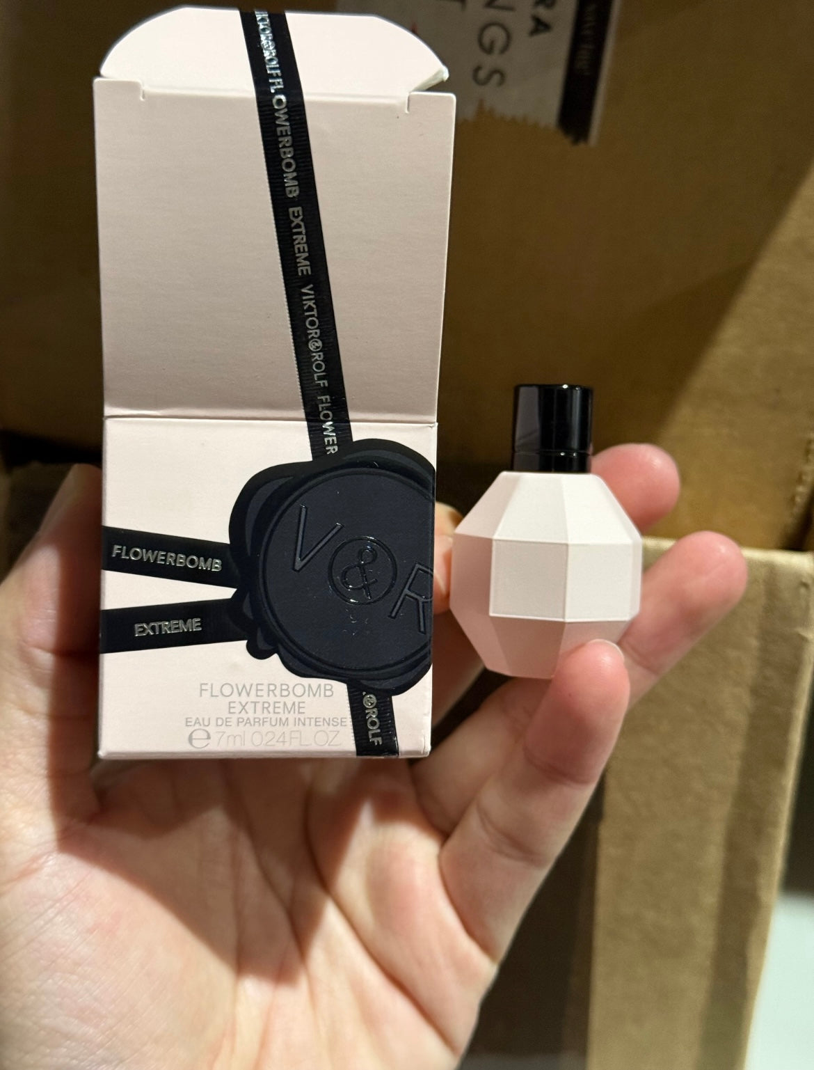 7ml Victor rolf flowerbomb dabber