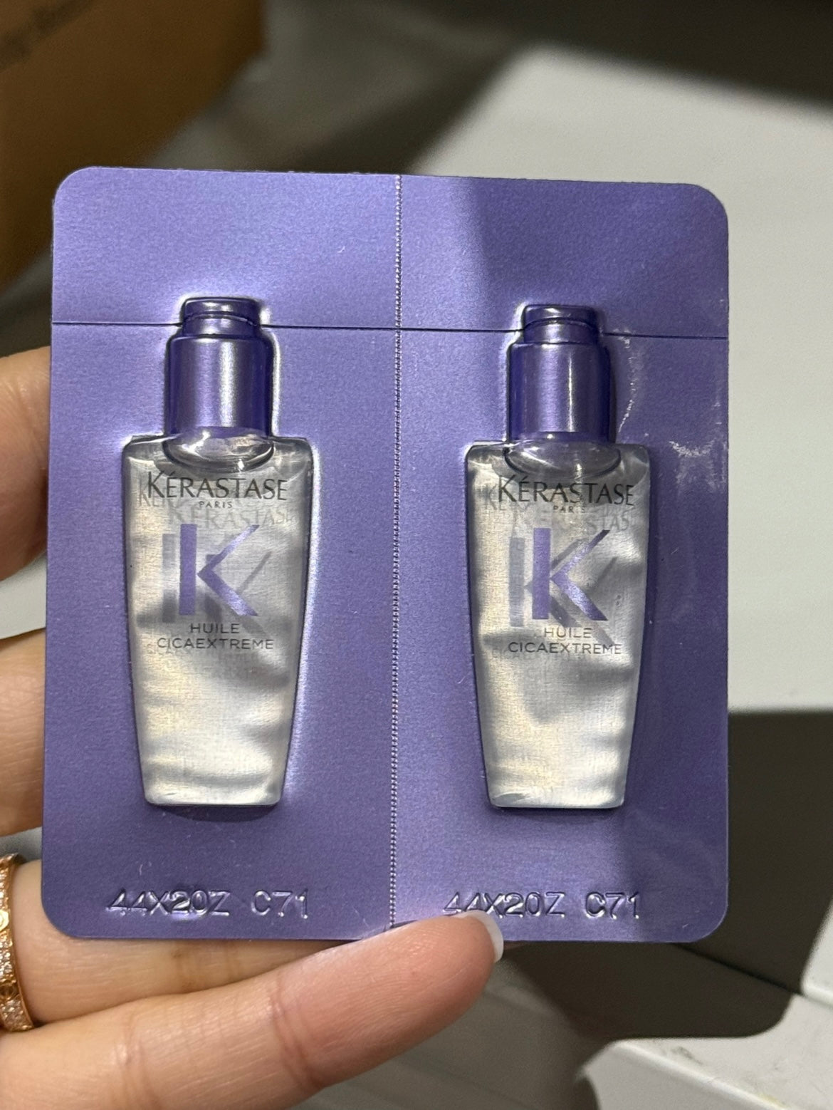 50 sets Kerastase hair oil 2ml + 2ml